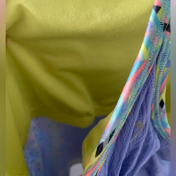 Ivivva 3 in 1 tank top in Girls size 12 - Picture 4 of 5